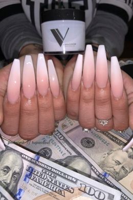 Цвет ногтей для привлечения денег