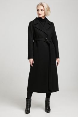 Черное зимнее драповое пальто