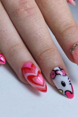 Розовые ногти с хеллоу китти