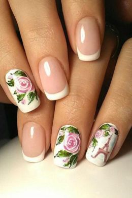 Френч с цветами на ногтях