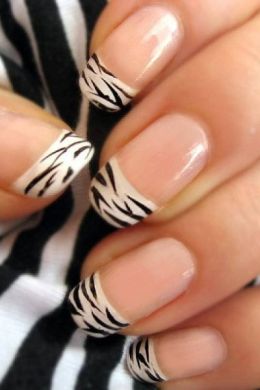 Полоски зебры на ногтях