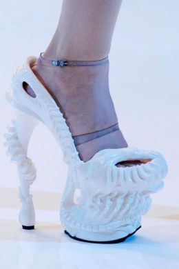 Необычные туфли