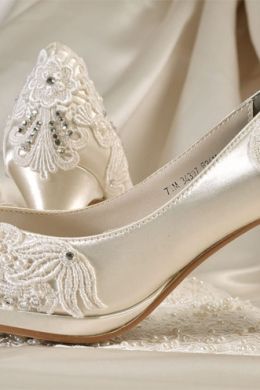 Свадебные туфли принцессы дианы