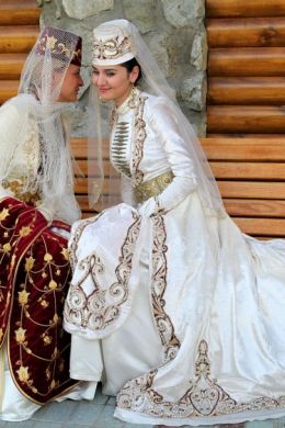 Осетинский свадебный наряд