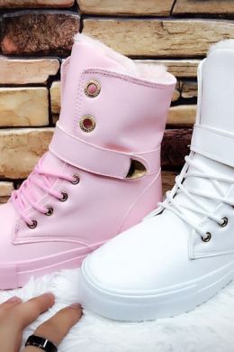 Зимние ботинки женские розовые