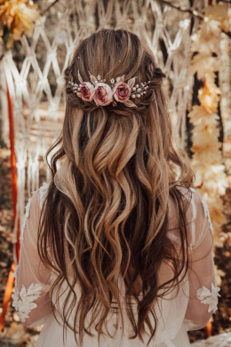 Прическа невесты распущенные волосы