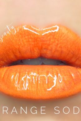 Оранжевые губы