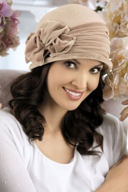 Модные женские головные уборы