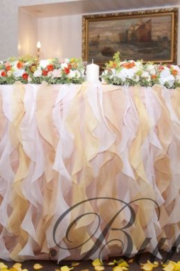 Скатерть для свадебного стола