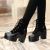 Модные черные ботинки женские