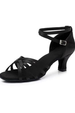 Танцевальные туфли черные