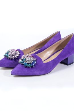Фиолетовые замшевые туфли
