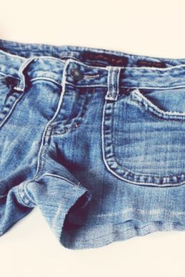 Шорты из старых джинс