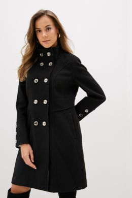 Черное осеннее женское пальто