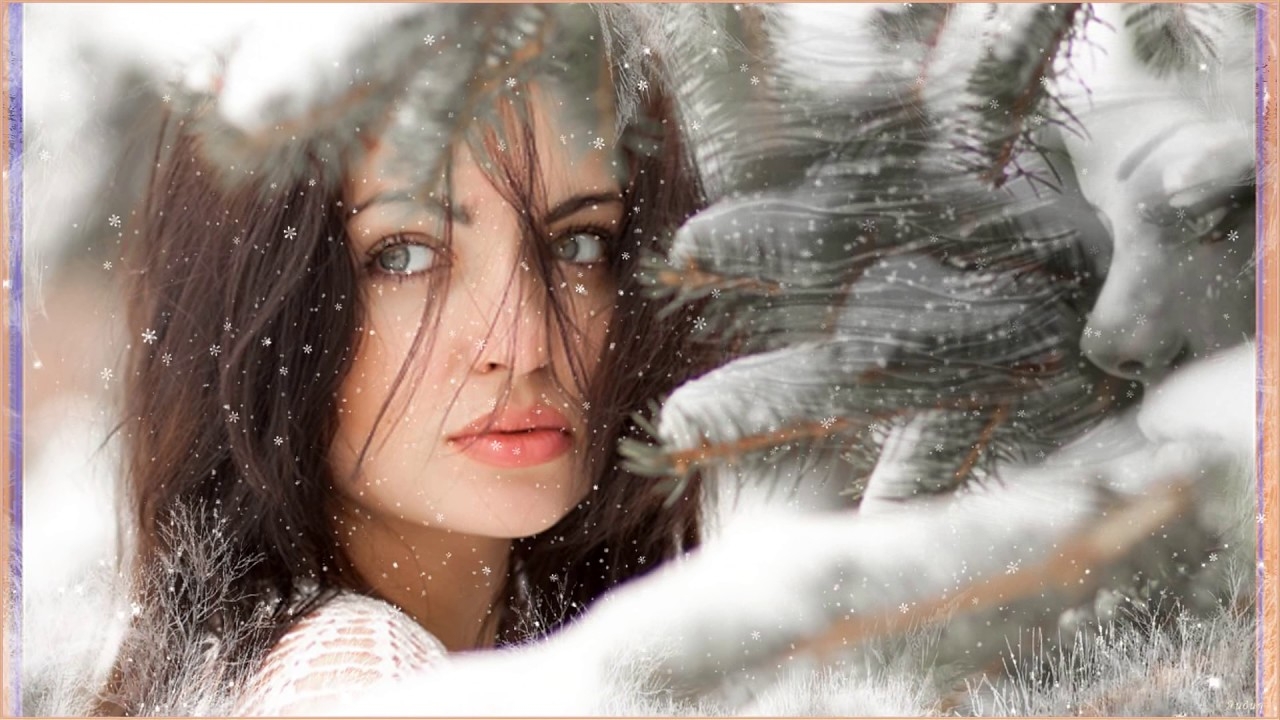 Снежинки падают ресницы. Зимняя фотосессия. Зимние фотосессии девушек.