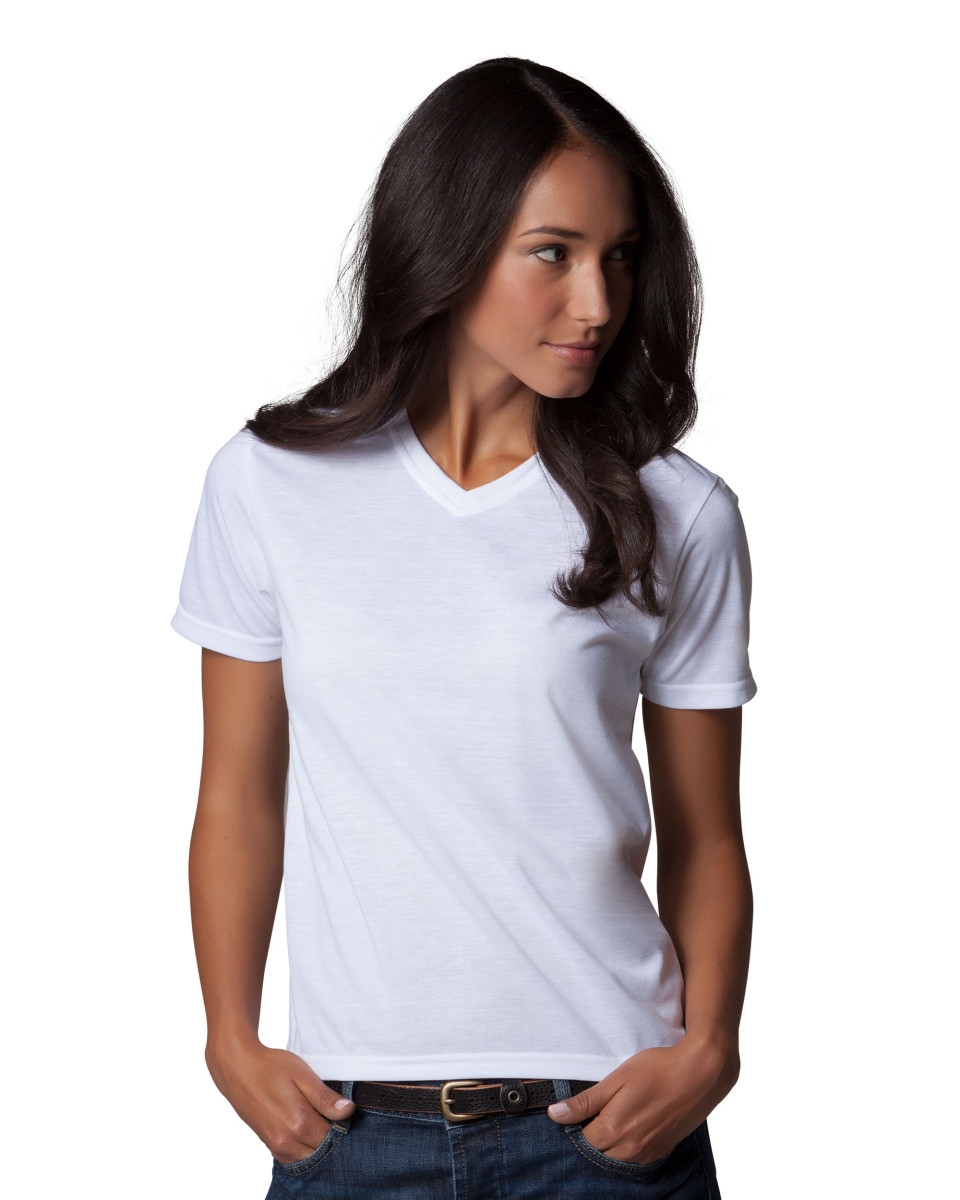 Women t shirt. Белая футболка. Белая футболка женская. Футболка с широким воротом. Белая футболка с воротником.