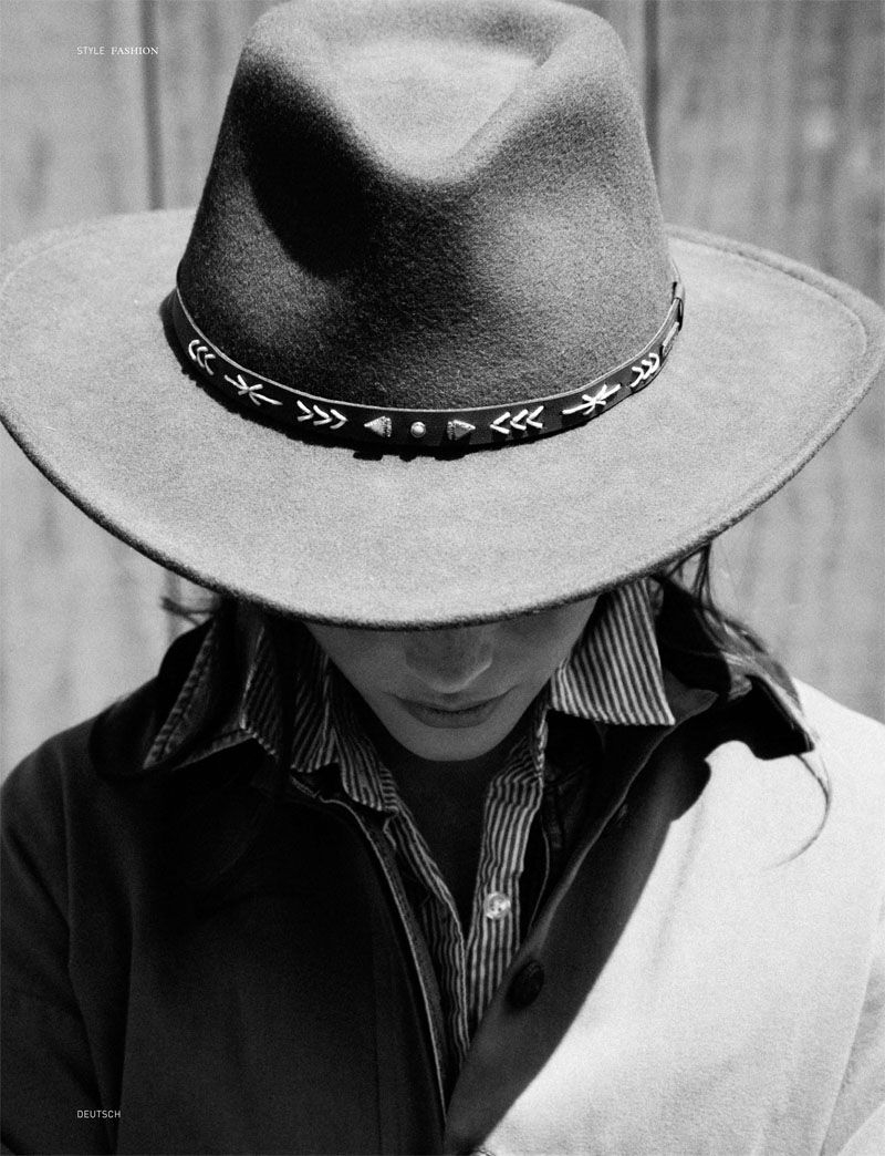 Красивый ковбой. Ковбойская шляпа. Девушка в ковбойской шляпе. Шляпа ковбоя. Мужчина в ковбойской шляпе.