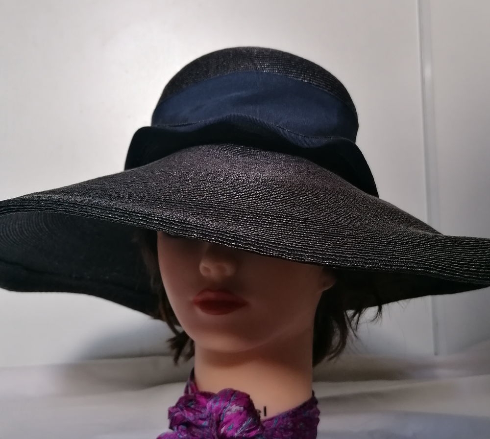 Hat 30. Шляпы 40-х годов женские. Длинная шляпа. Шляпы 50-х годов женские.