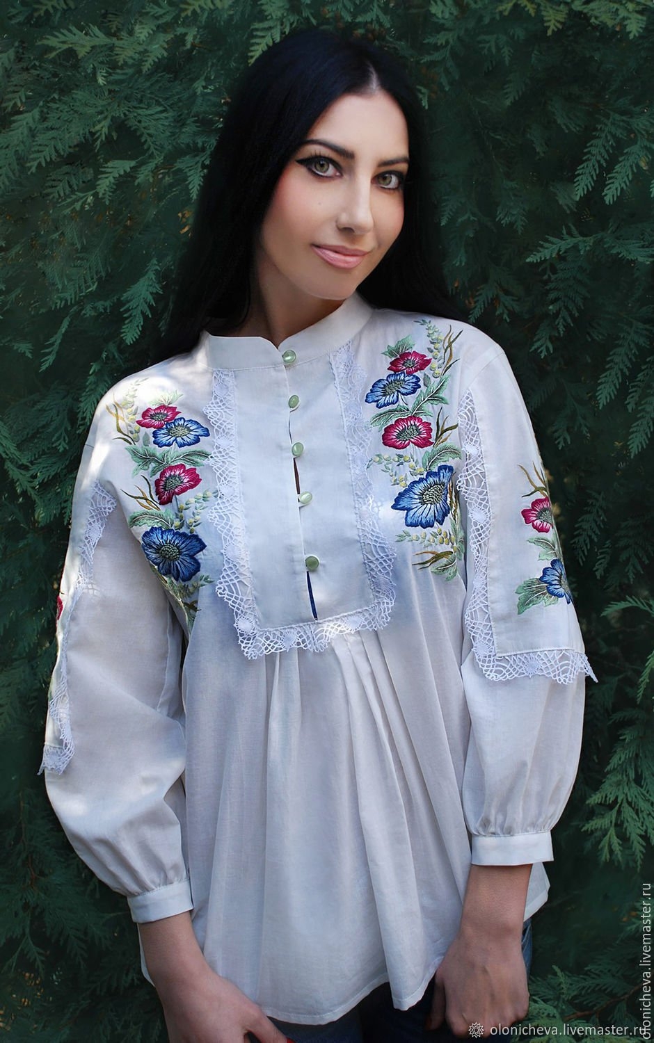 Блузка расшитая. Блузка с вышивкой. Блузка в фольклорном стиле. Вышитые блузки. Модные блузки с вышивкой.