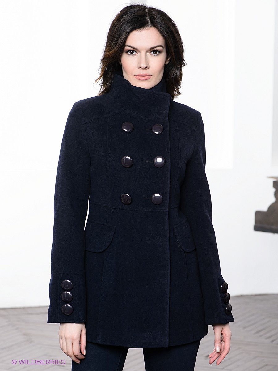 Укороченное пальто купить. Укороченное пальто женское. Пальто женское со стойкой. Укороченное пальто черное. Пальто зимнее укороченное женское.