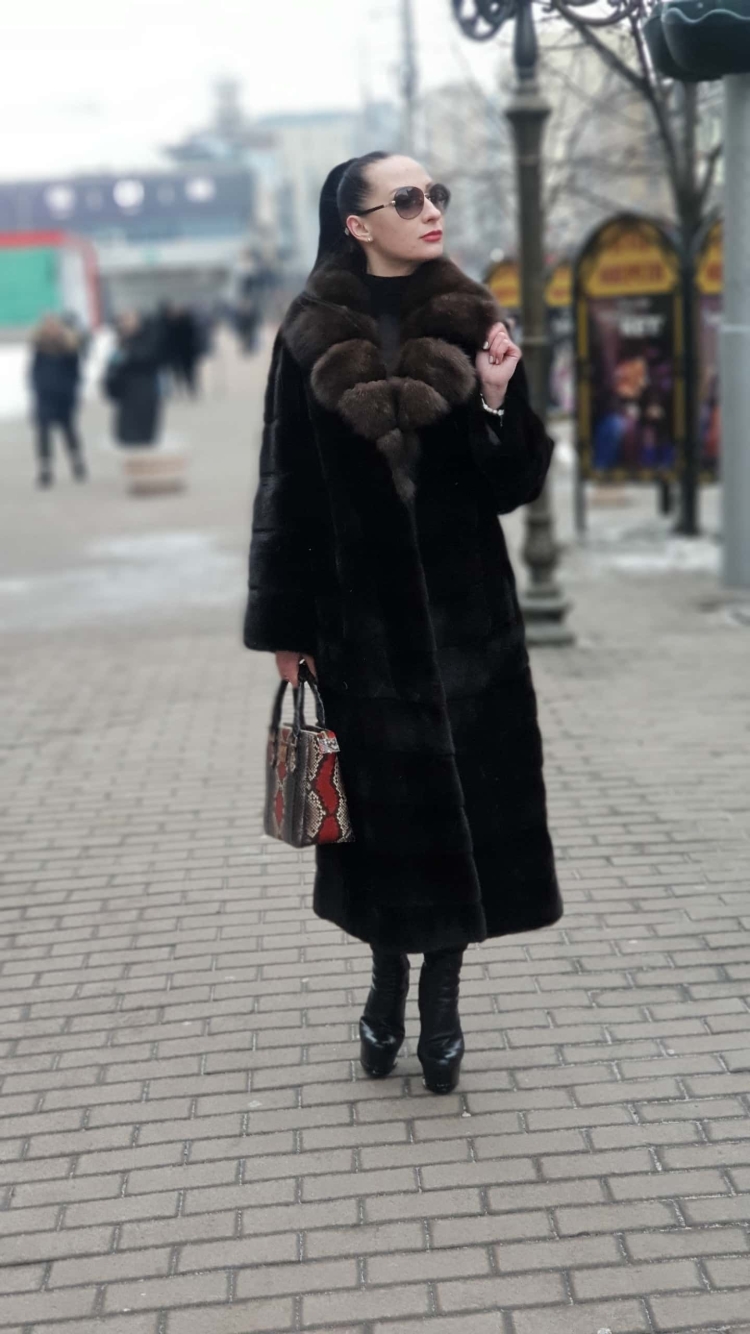 Шуба норковая fur Fashion industry