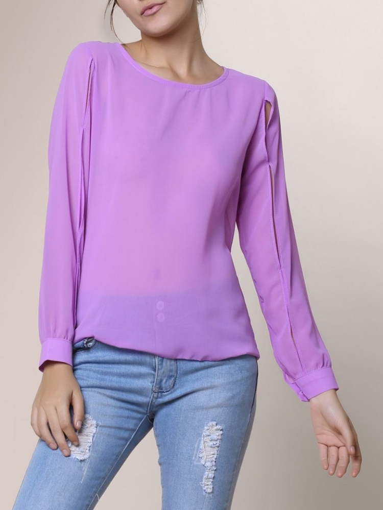 Фиолетовая блузка и украшения