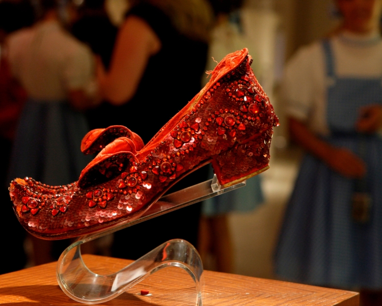 Рубиновые туфли Дороти