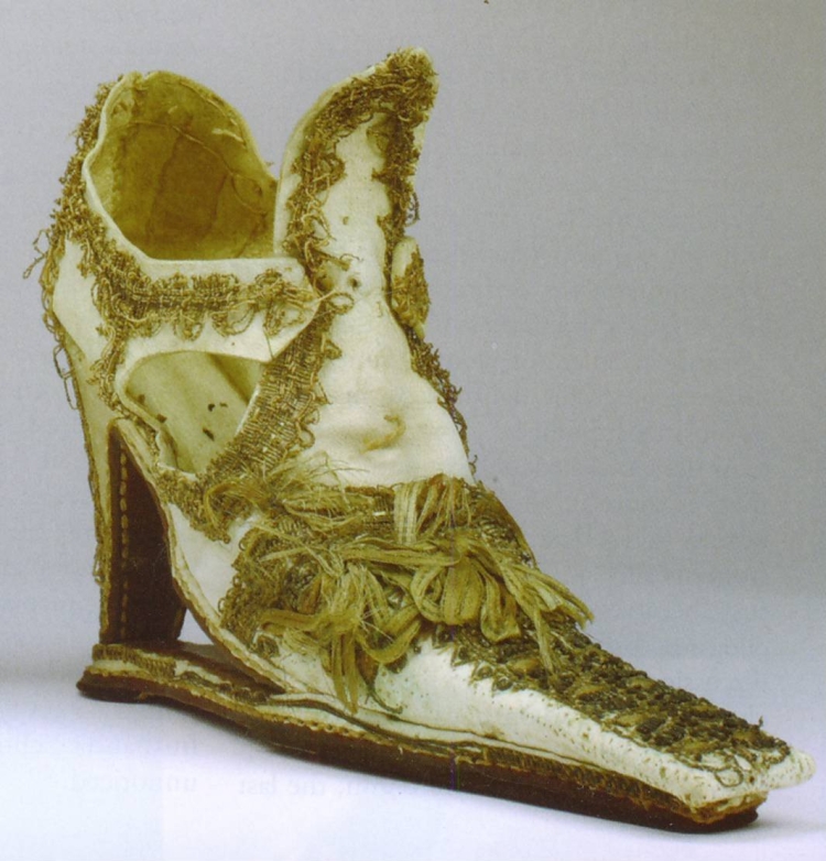 Обувь рококо 18 век