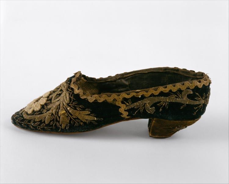 Обувь эпохи бидермейер 19 века.