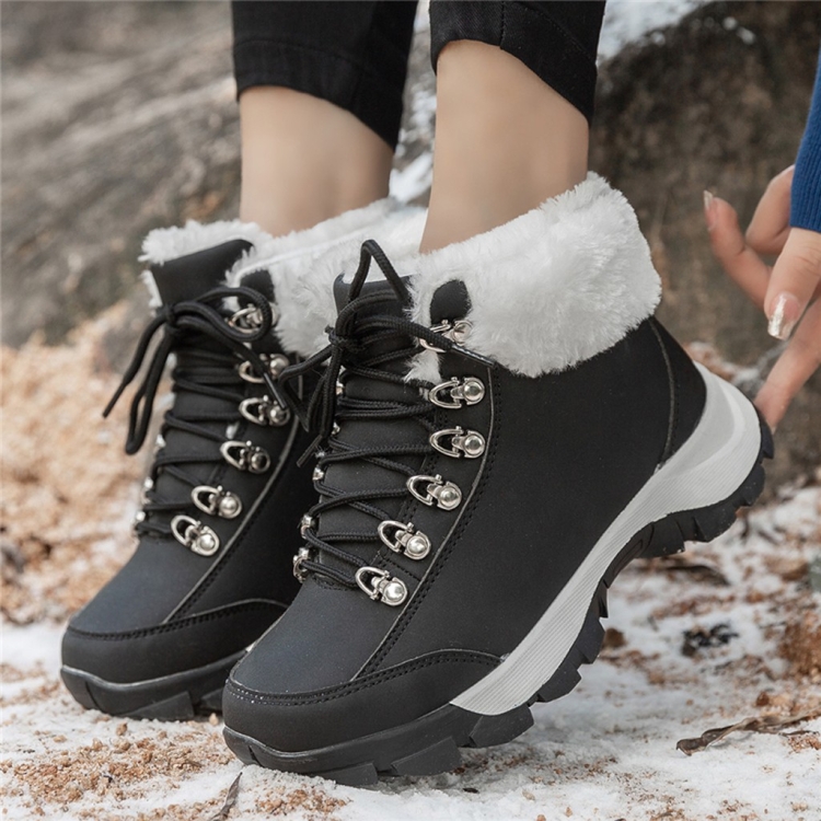 Теплые зимние ботинки женские