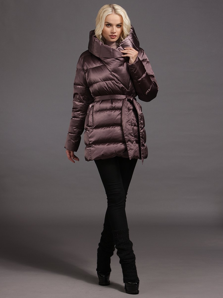 Зимняя женская куртка серебристая