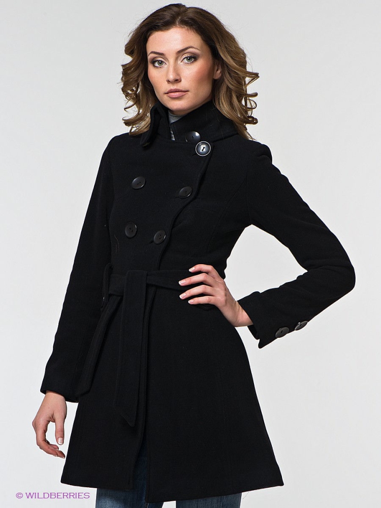 Стильное пальто женское