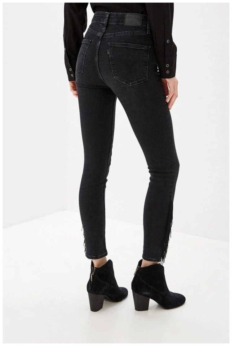 Черные скинни джинсы левайс 721