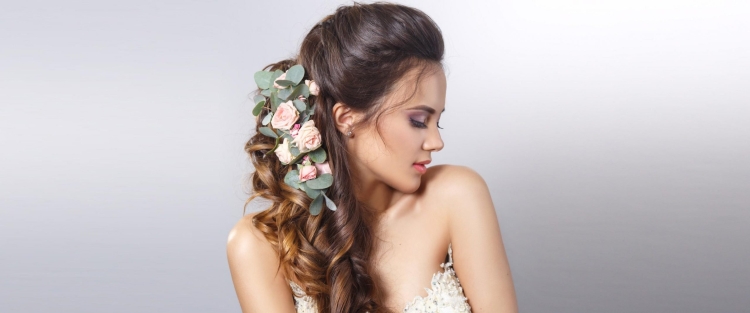 Свадебные украшения для волос на короткие волосы