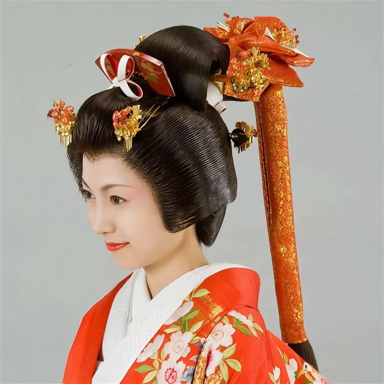 Японские стрижки на короткие волосы