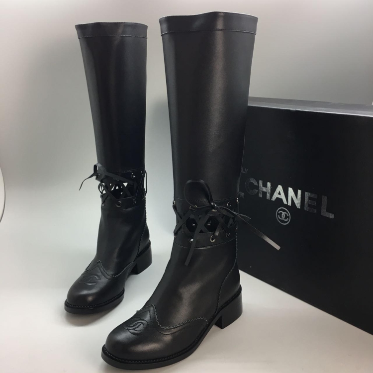Женские осенние кожаные сапоги Chanel Cruise Black со шнуровкой