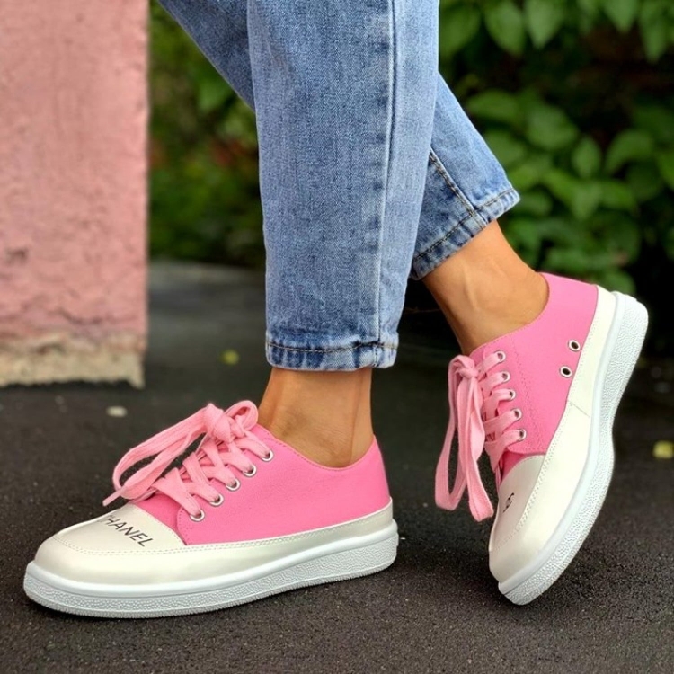 Розовые кроссовки на платформе Кензо