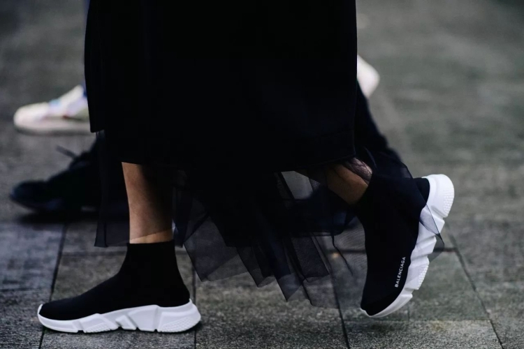 Adidas Stan Smith черные с белой подошвой