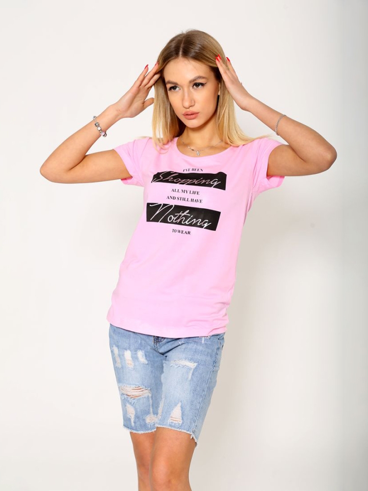 Розовая футболка с надписью