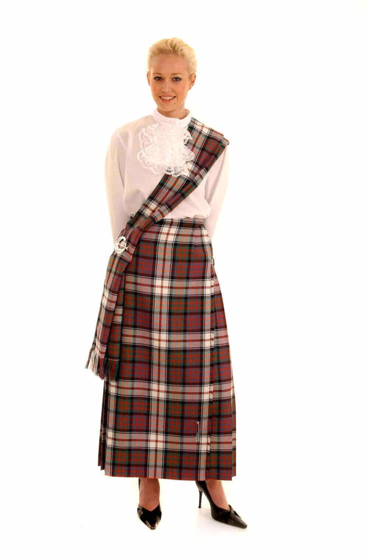 Национальный костюм Шотландии женский Чужестранка