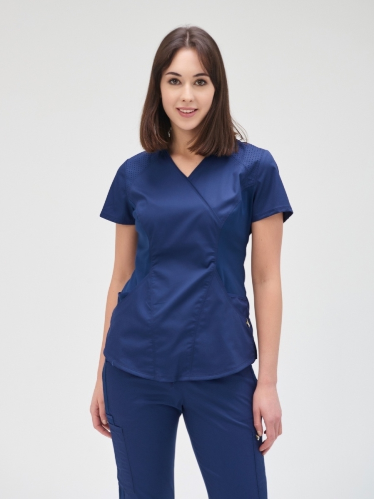 Женская медицинская блузка Koi