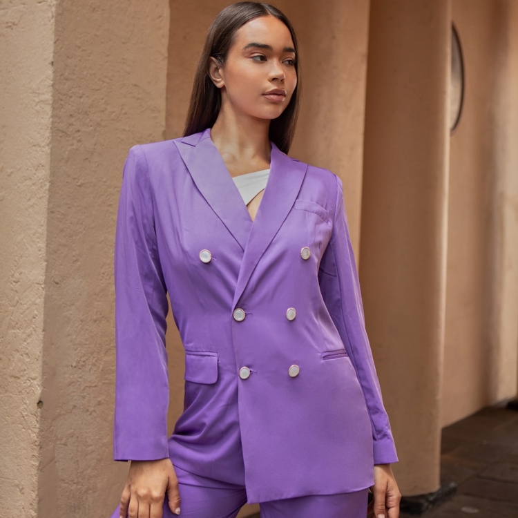 Фиолетовый пиджак